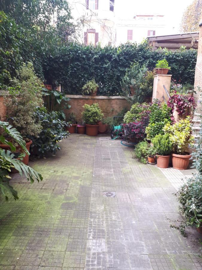 Tra Gianicolo E Trastevere Roma Exterior foto
