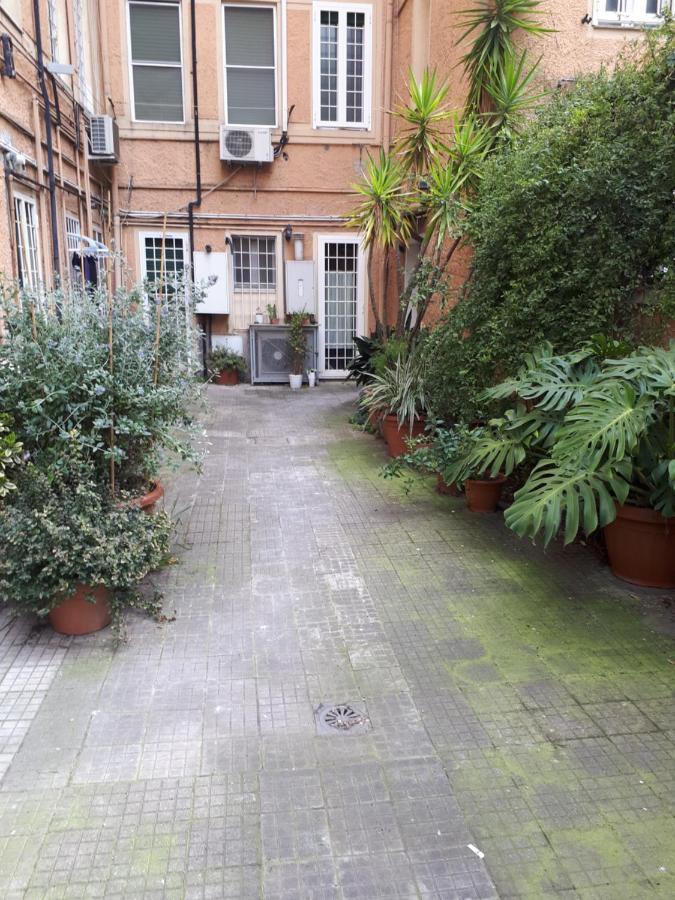Tra Gianicolo E Trastevere Roma Exterior foto